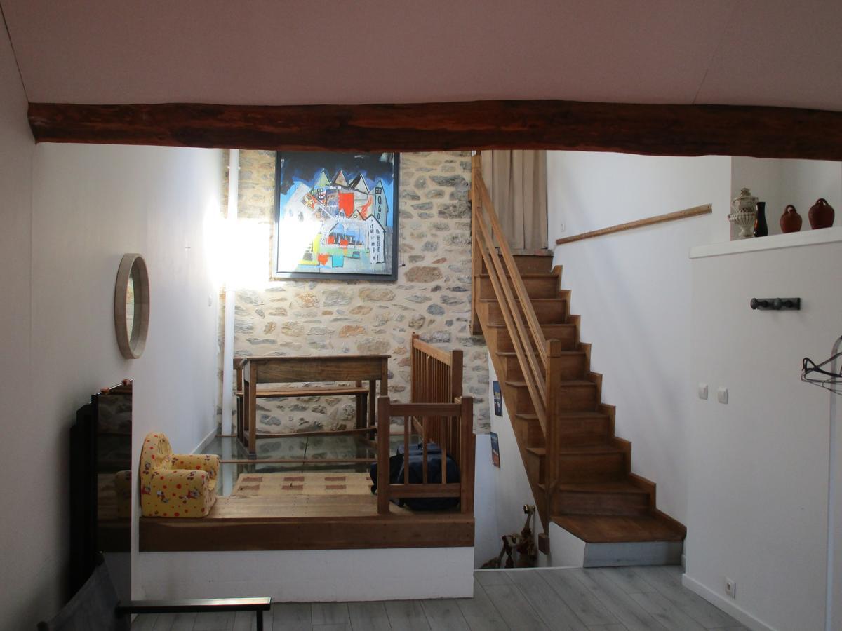 Gite Le Bourgneuf Fresnay-sur-Sarthe ภายนอก รูปภาพ